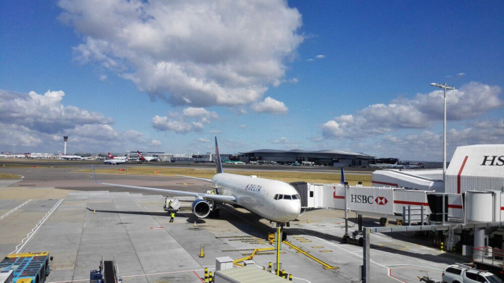 谢列蔑契娃机场