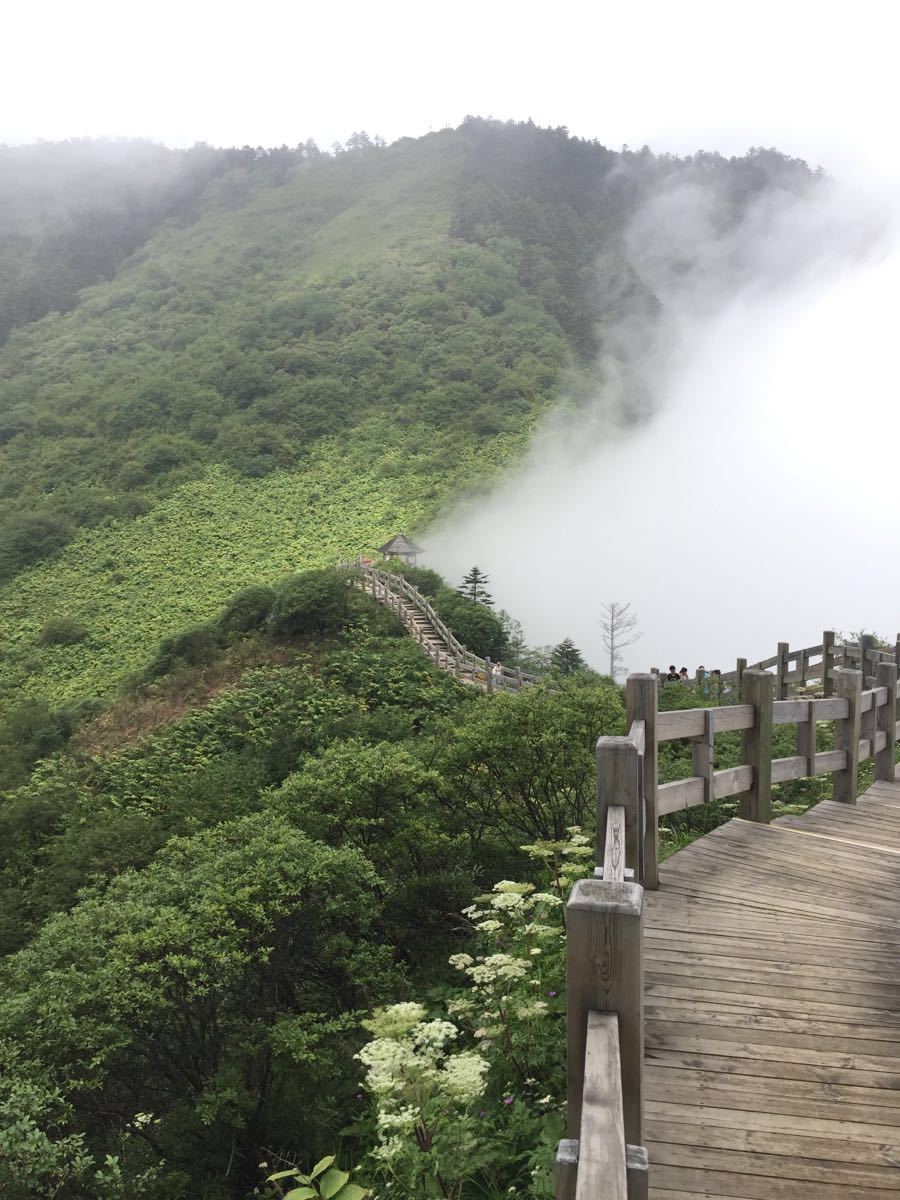 西嶺雪山