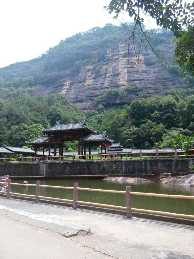 【攜程攻略】容縣都嶠山風景區景點,太熱的時間不宜去,好需體力的.