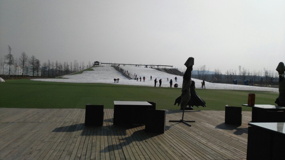 皇家香草园滑雪场图片