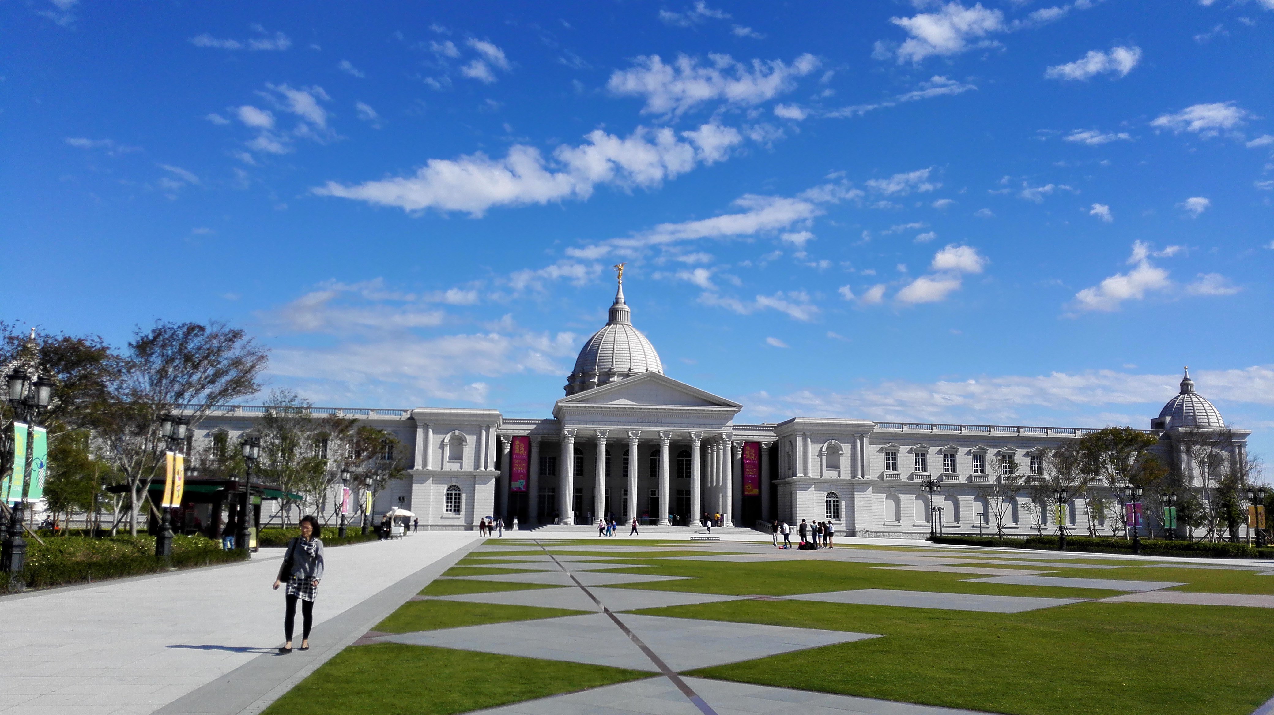 【携程攻略】台湾奇美博物馆景点,强烈推荐的一个景点,200块台币,私人