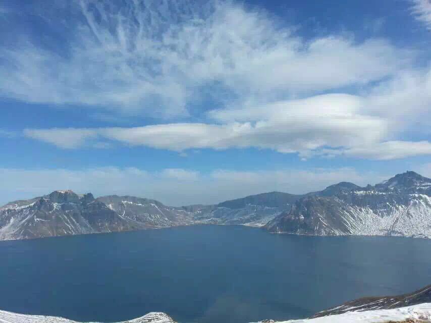 長白山劉班長當地嚮導 11月11日,長白山的雪還不算大,滑雪場也沒有