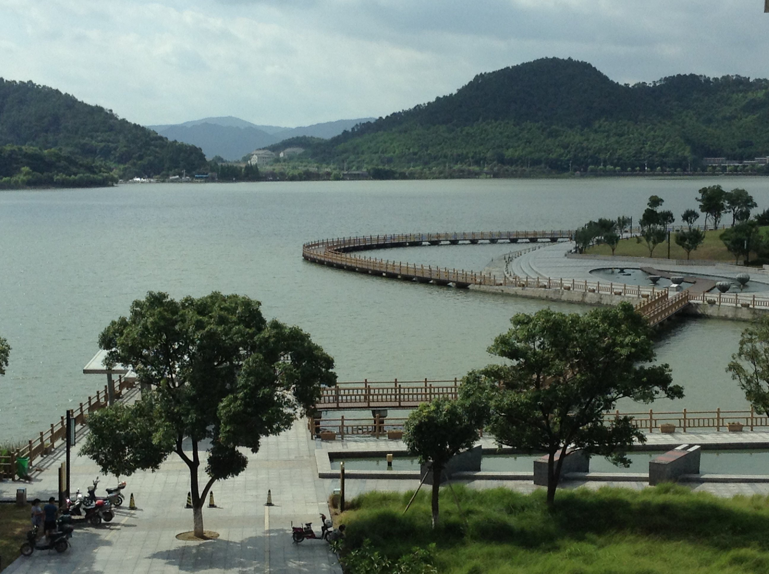 宁波东钱湖必去的景点图片