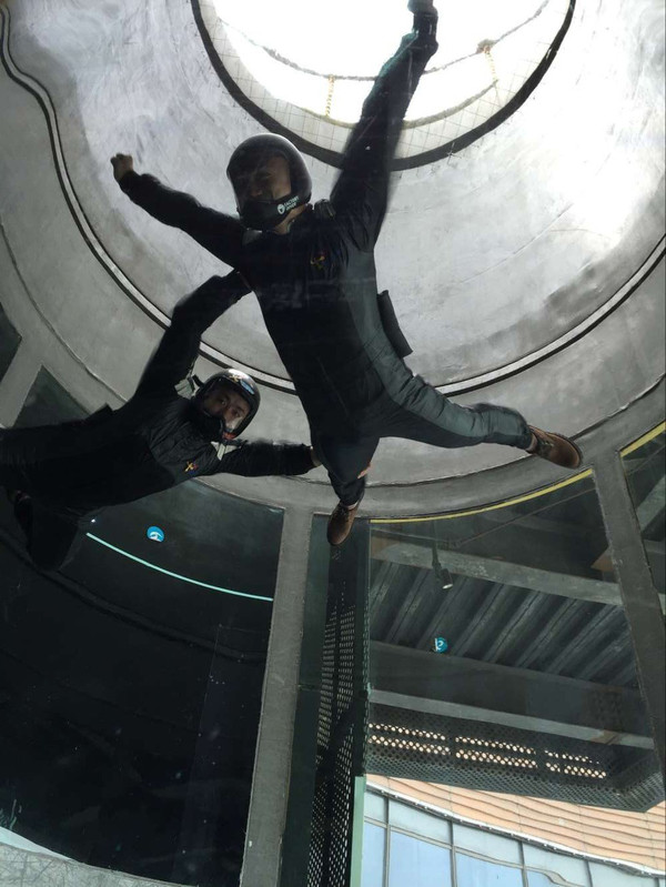 华侨城极速空间站风洞飞行体验