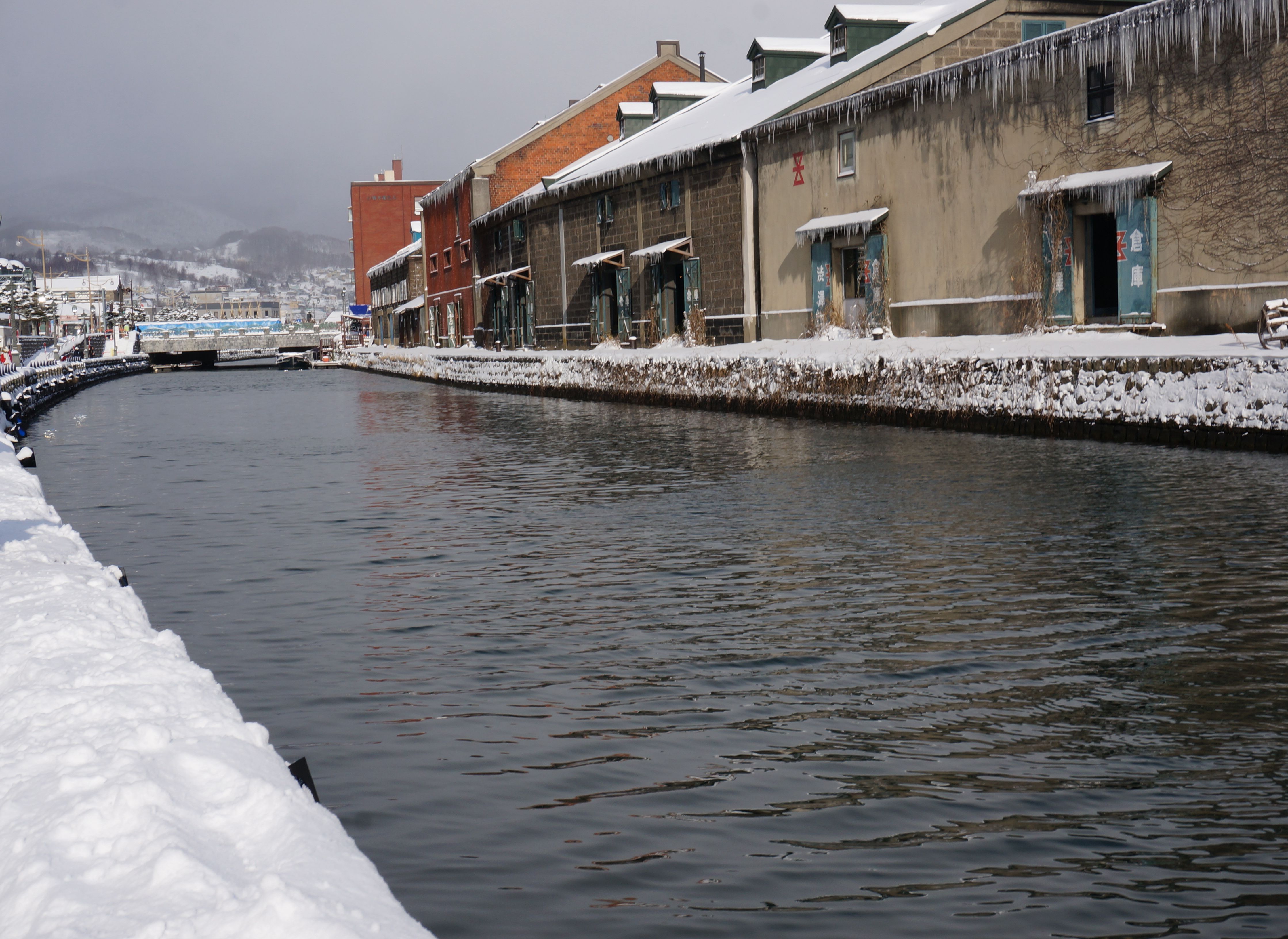 【携程攻略】小樽小樽运河景点,沿着这条细细长长的街道走向小樽 运河