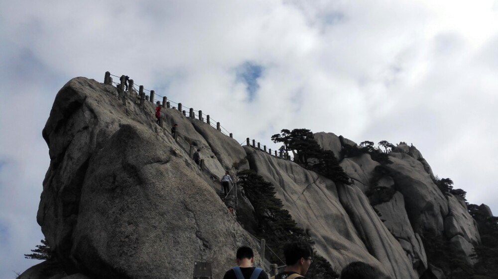 【攜程攻略】黃山風景區天都峰景點,天都峰絕對值得一去,風景極美,但