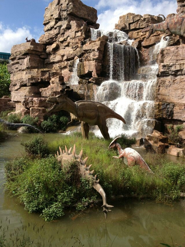 禄丰恐龙池图片