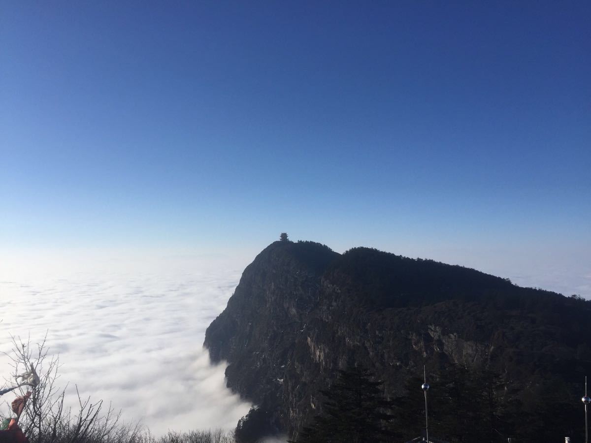 【攜程攻略】峨眉山峨眉山景點,峨眉的雲海應該是國內的景點比較有特