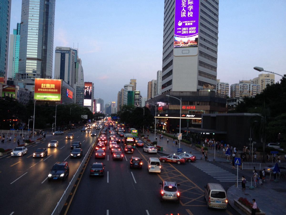 深圳华强北路图片