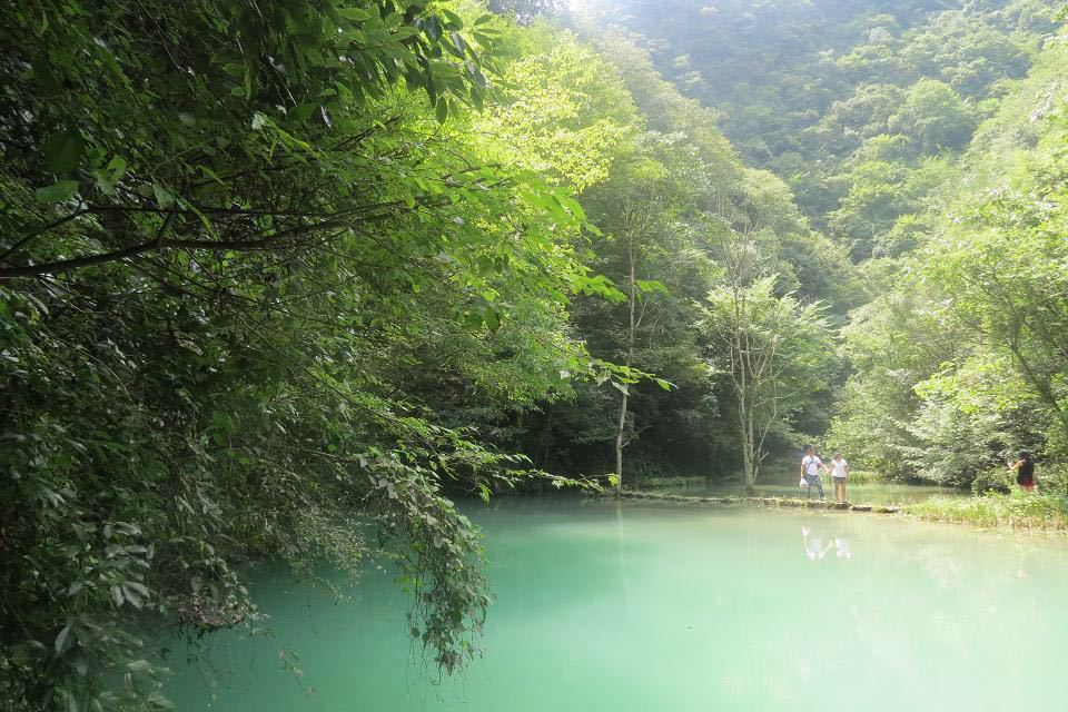 【攜程攻略】湖北香水河景點,聽瀑布的衝擊,水流的聲音,小鳥的叫聲,聞