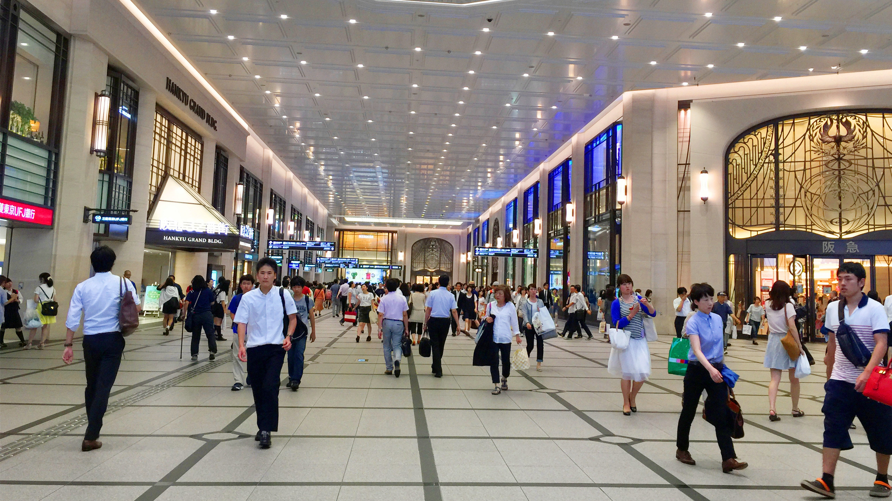 统一阪急百货(梅田总店)