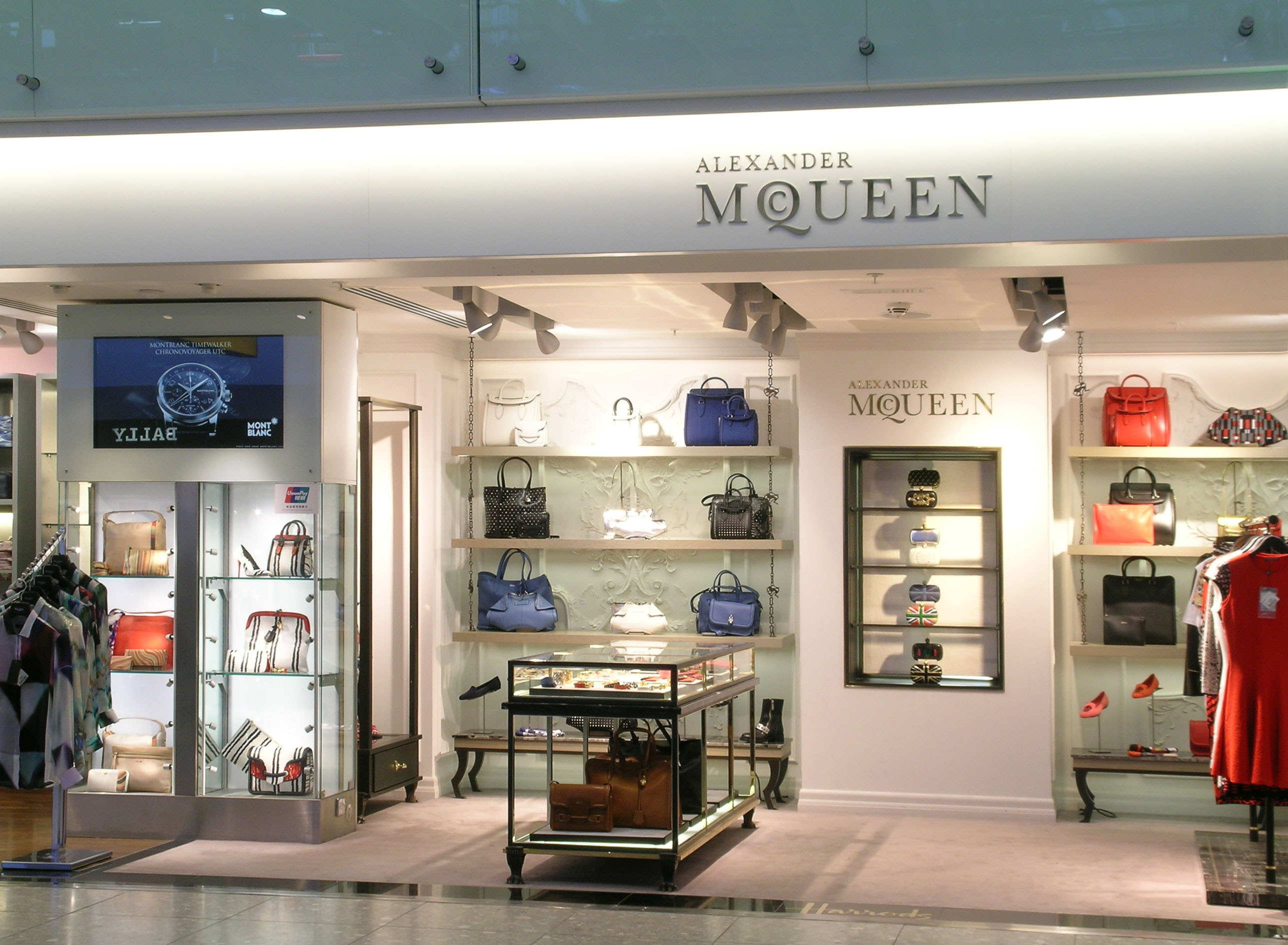 alexander mcqueen(伦敦希思罗国际机场店)