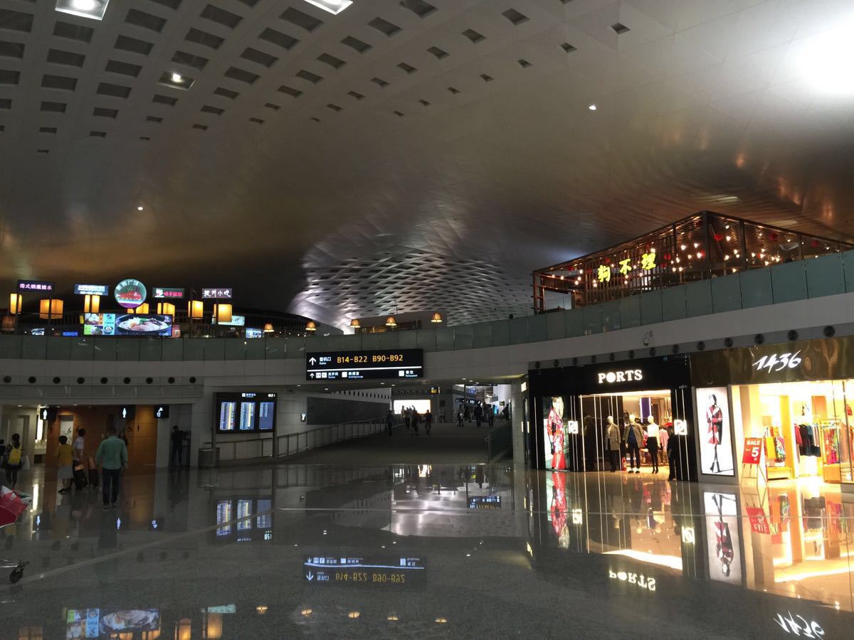杭州萧山国际机场候机大厅随拍