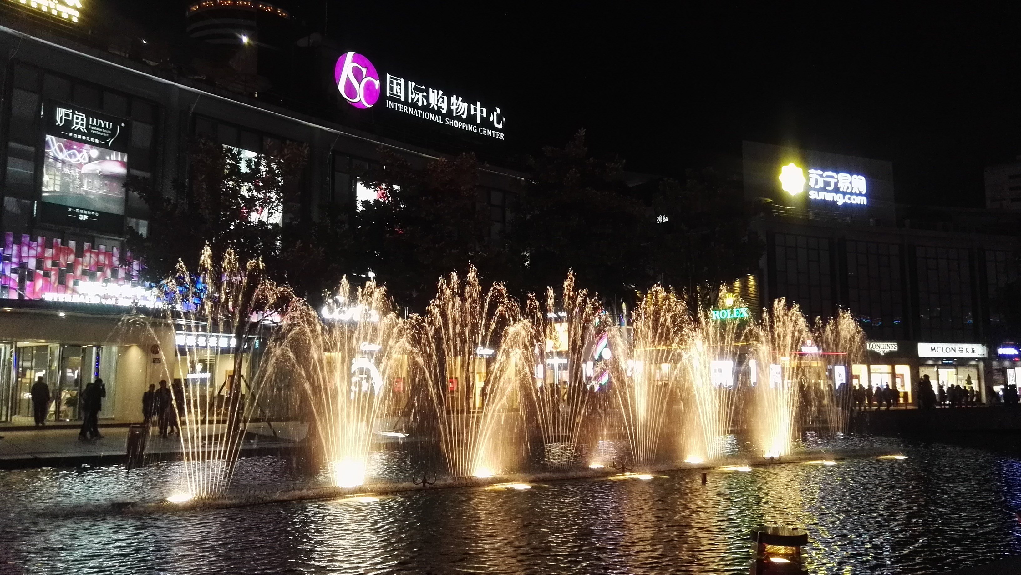 宁波天一广场夜景图片