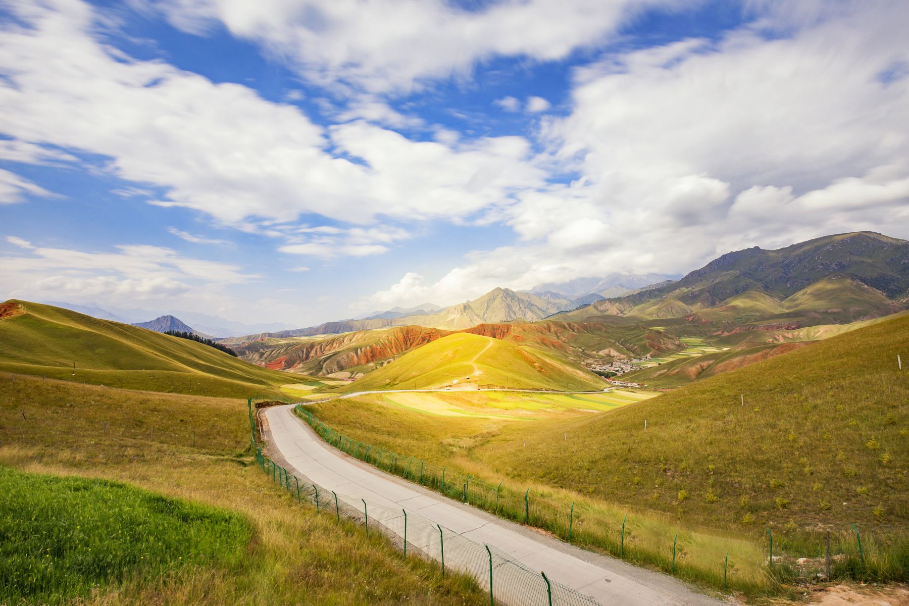 卓尔山含区间车门票成人票
