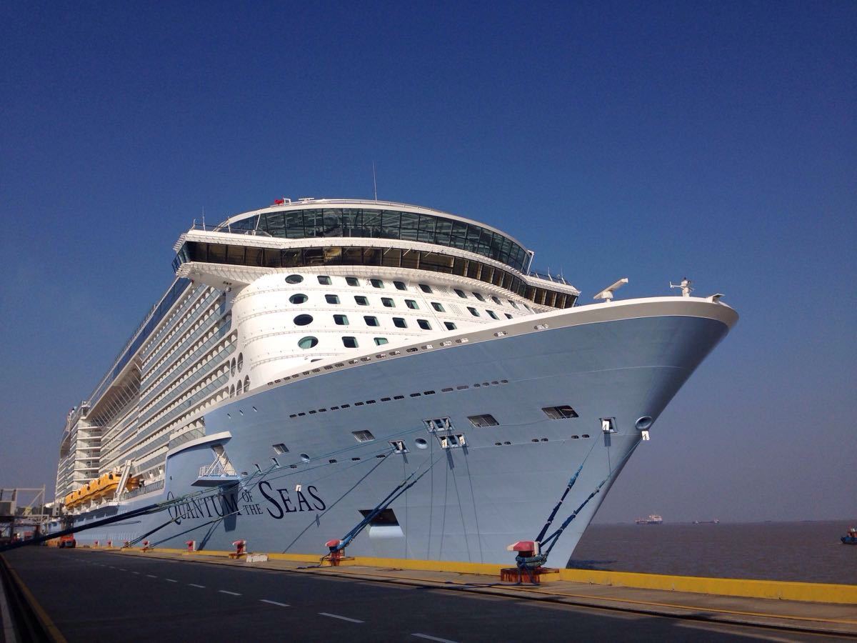 第一次乘歌诗达邮轮大西洋号,第二次乘皇家加勒比海洋水手号邮轮,第三