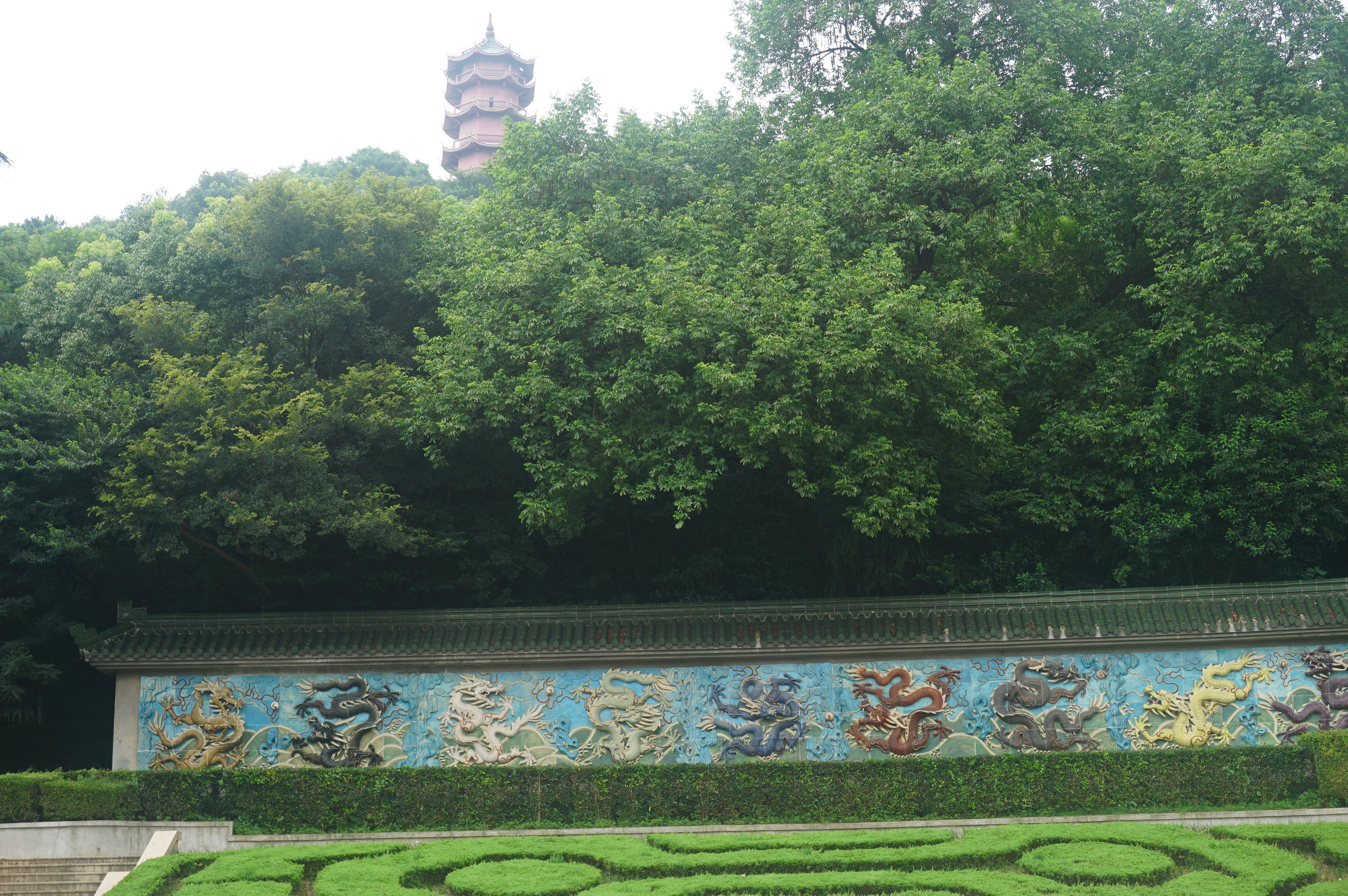 南京九龙壁图片