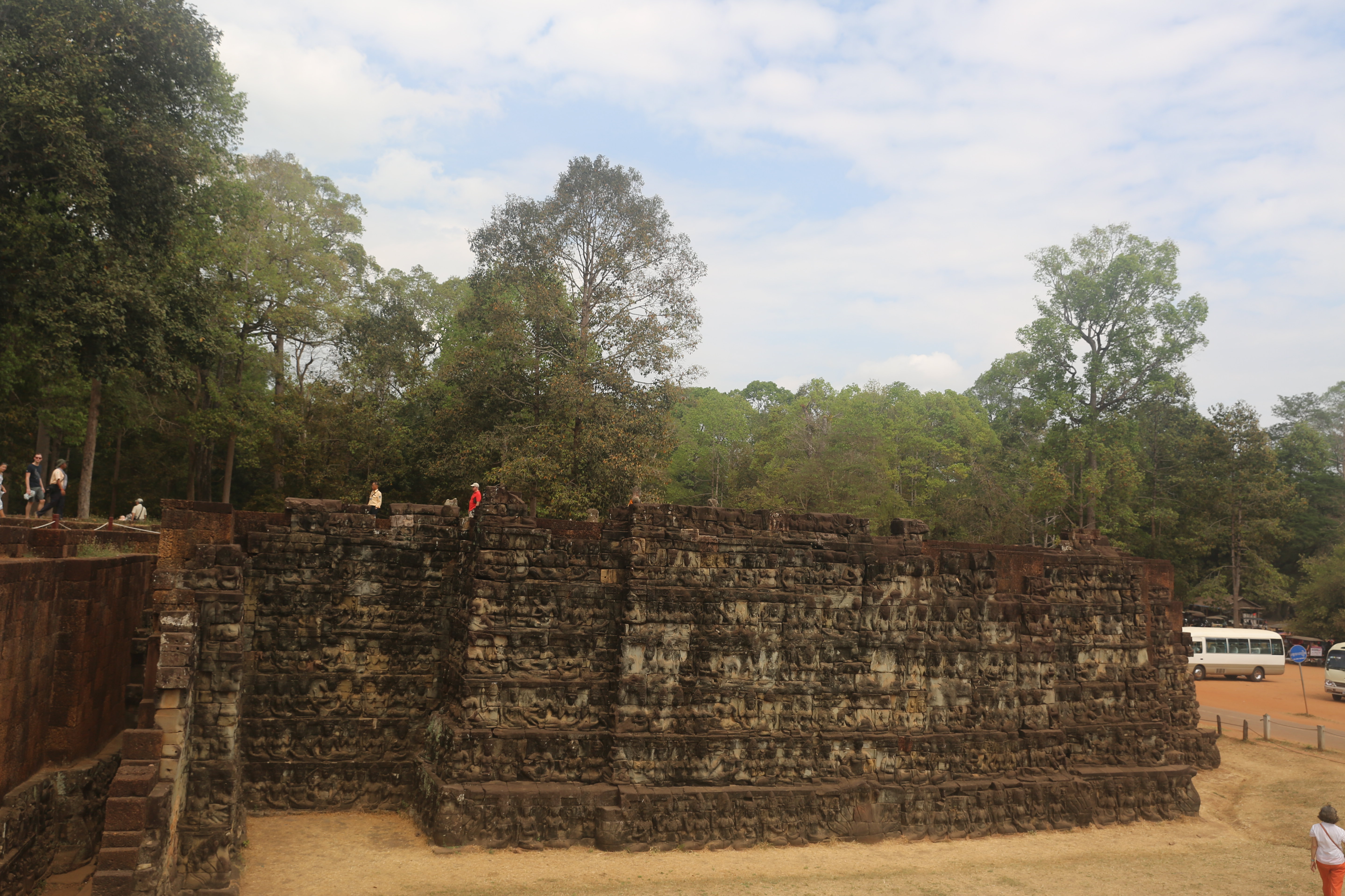 【携程攻略】暹粒癞王台阶景点,大吴哥内,战象平台附近,台下有地域