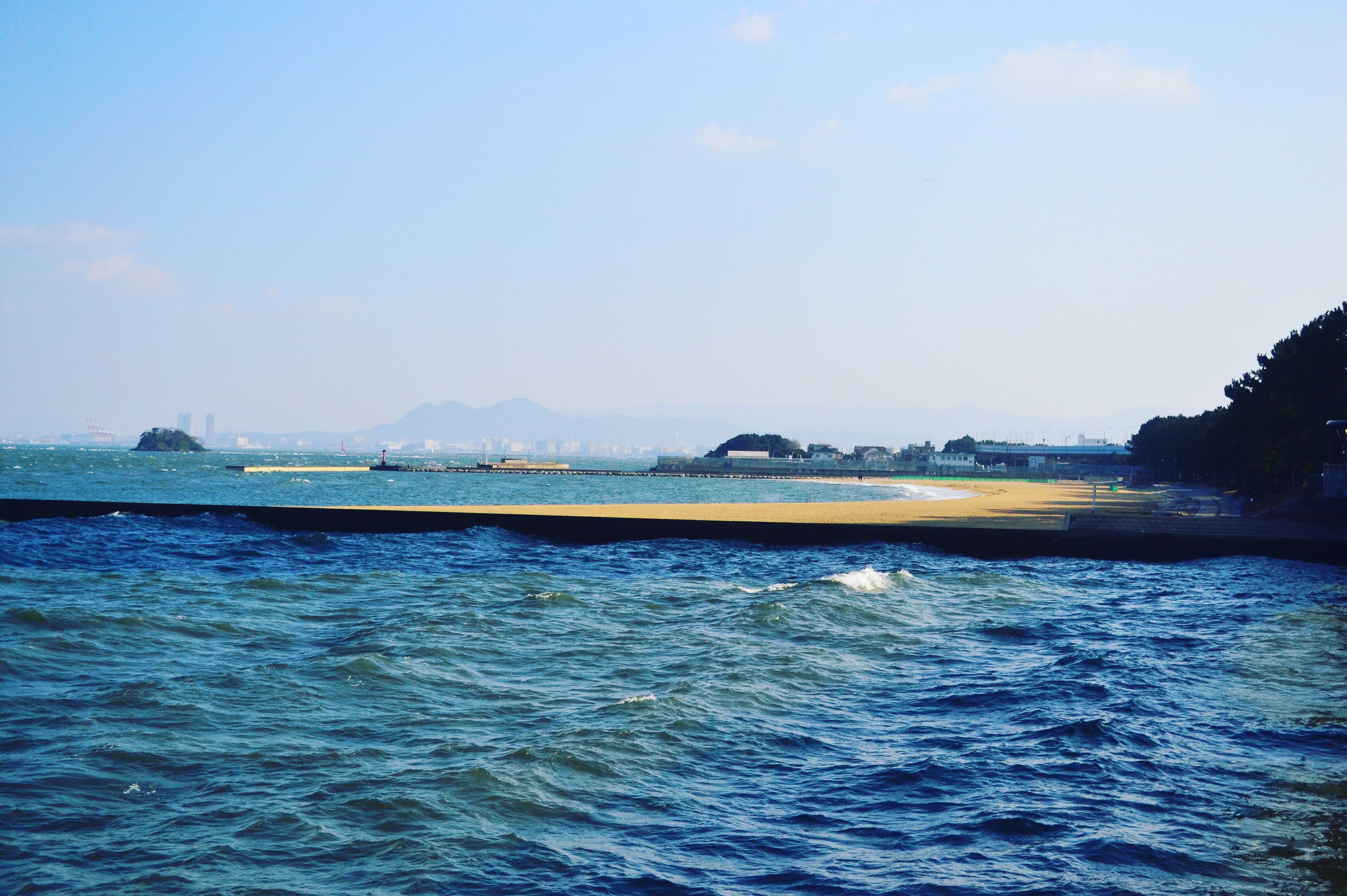 【携程攻略】福冈海滨公园景点,海滨公园是免费开放的,在酒店的房间