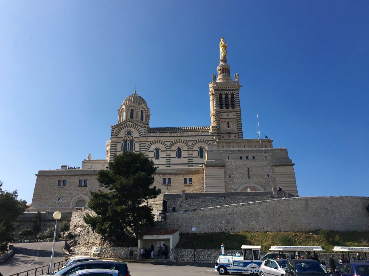 圣母加德大教堂