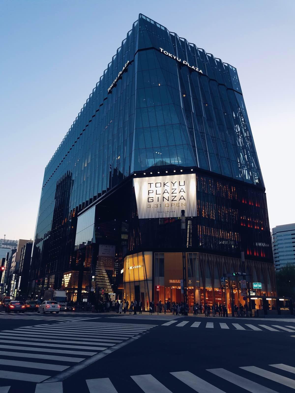 【携程攻略】东京银座景点,银座是日本东京中央区的一个主要商业区，以高级购物商店闻名，是东京…