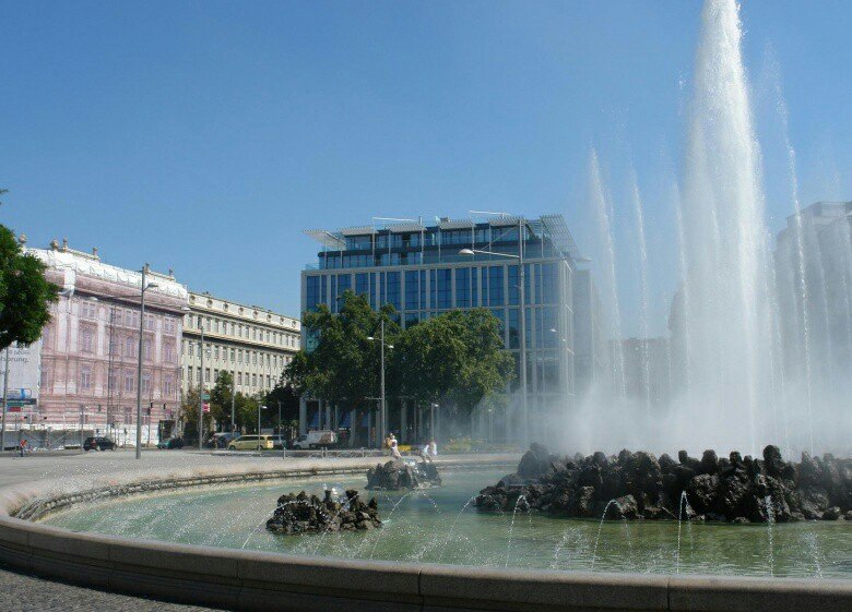 维也纳黑山广场