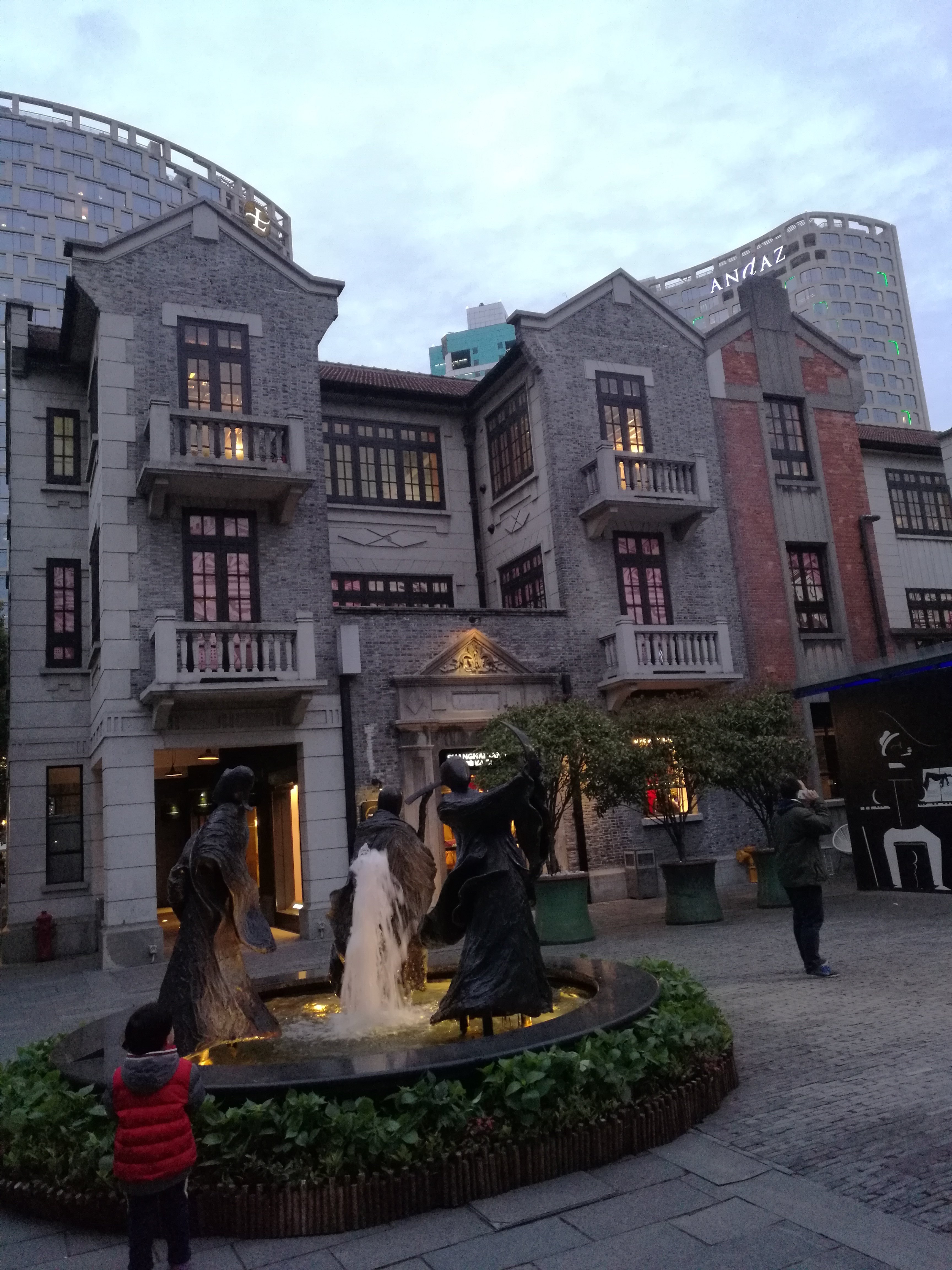 【携程攻略】上海新天地适合单独旅行旅游吗,新天地单独旅行景点推荐/