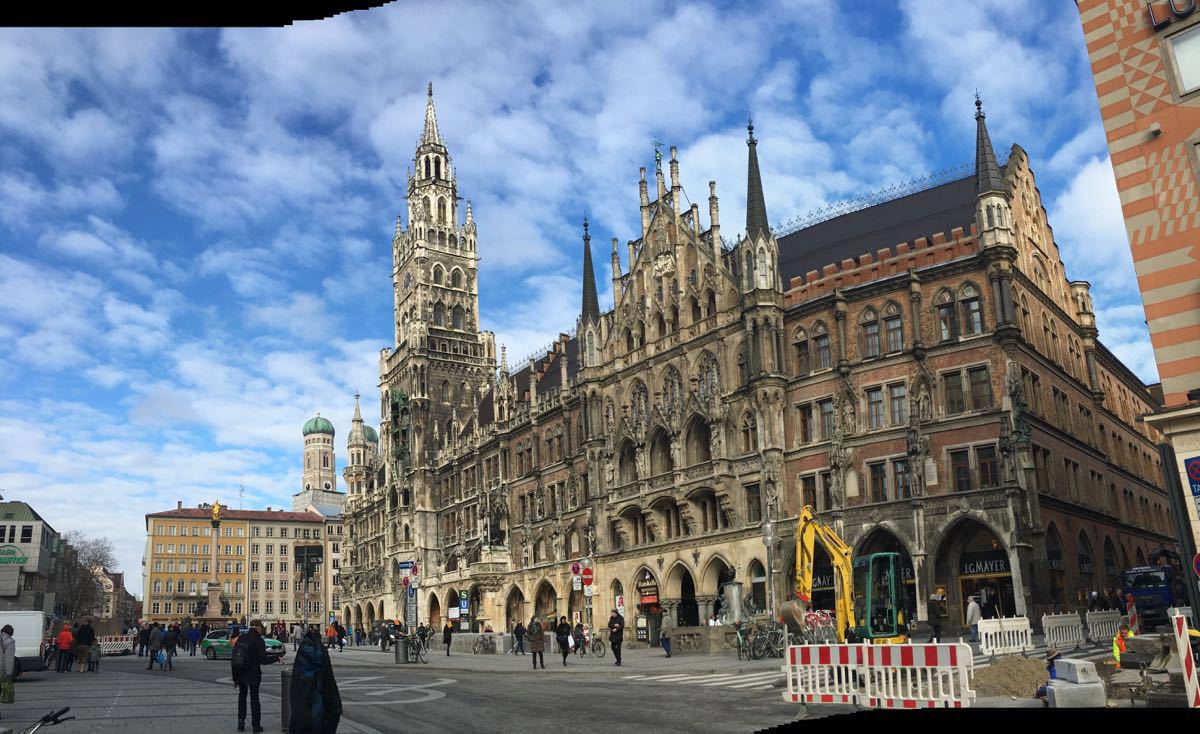 【携程攻略】慕尼黑玛利亚广场景点,地铁站一出来就到了,很方便,新旧