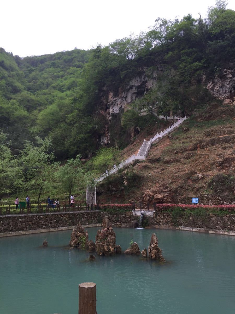 【攜程攻略】銅陵鳳凰山景區景點,環境好,一路山水,農家種的牡丹都開