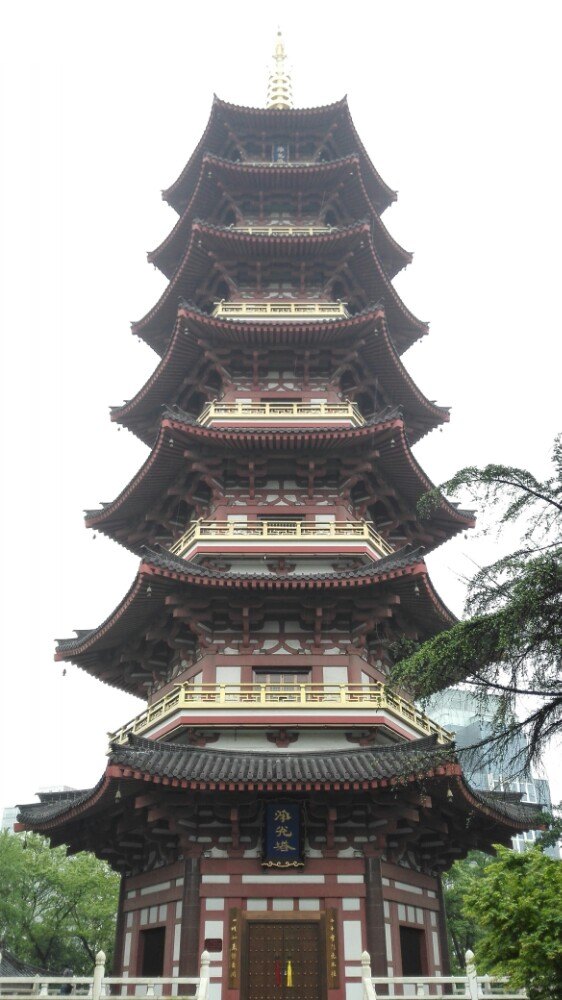 温州妙果寺净光塔图片