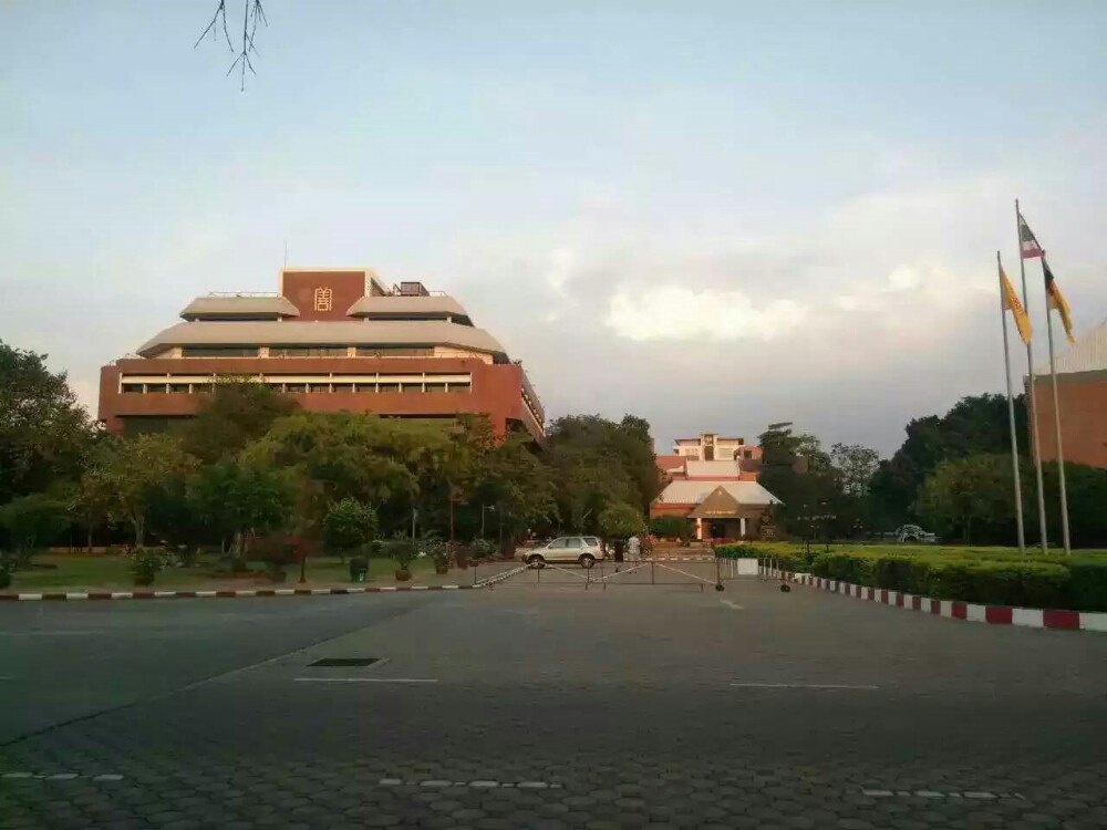 泰国华侨崇圣大学