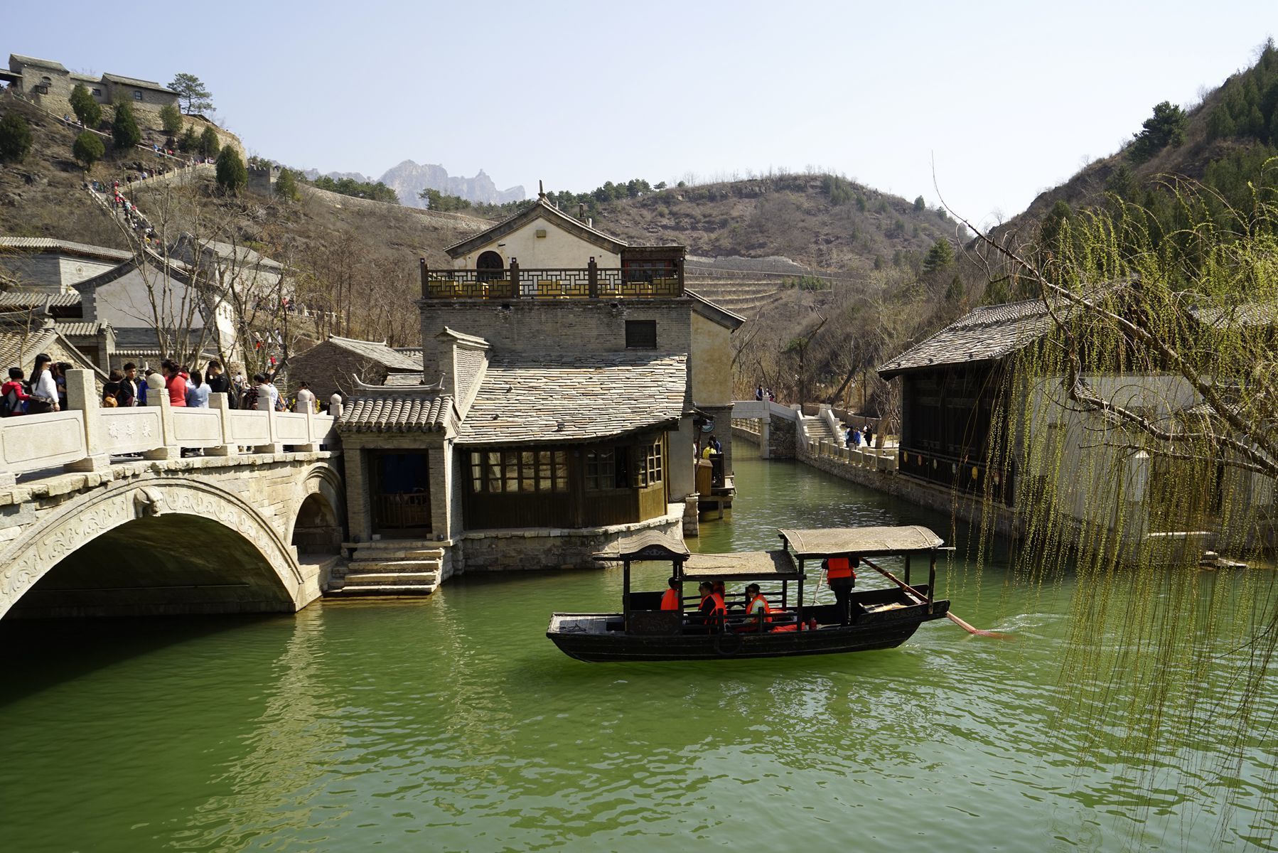 【攜程攻略】古北水鎮古北水鎮景點,走進古北水鎮停車場,眼前的景象讓