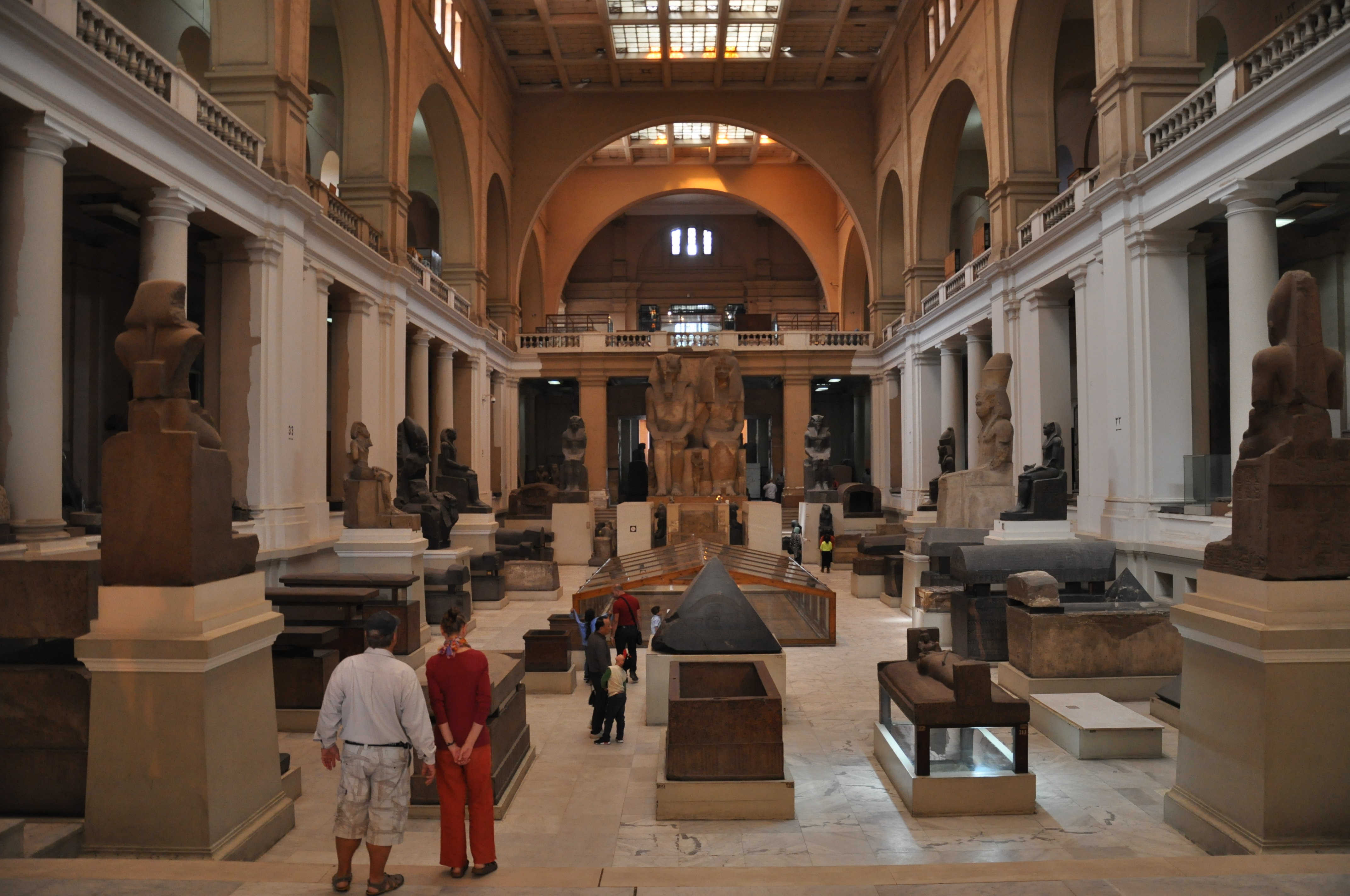 【攜程攻略】開羅埃及博物館景點,埃及博物館開放時間為早上9點至下午