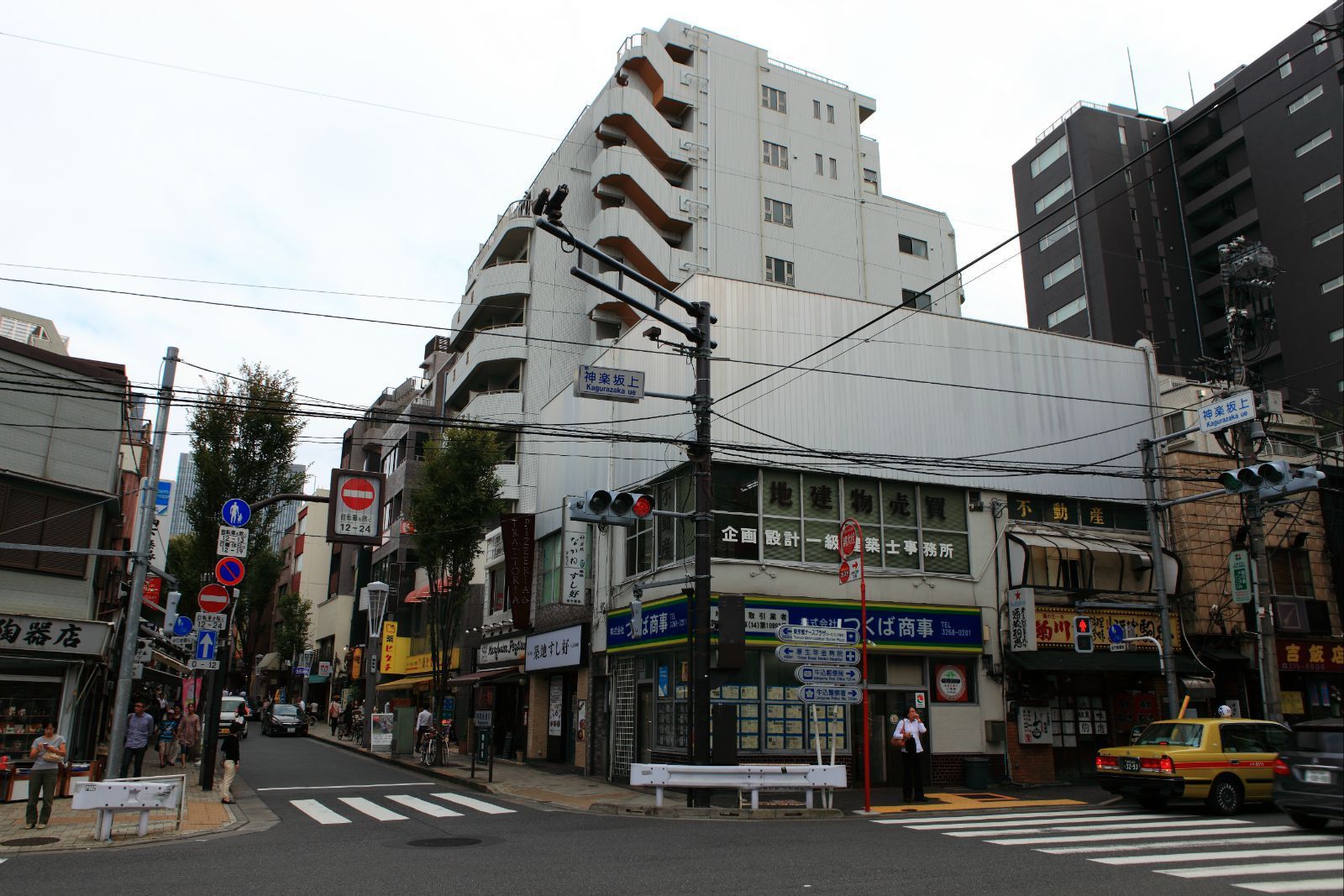 【携程攻略】东京神乐坂景点,在体味东京现代与繁华的同时,不妨到神乐