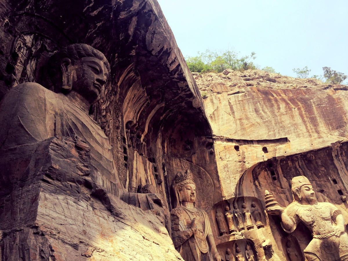 【携程攻略】河南龙门石窟景点,洛阳的历史有多长,谁也说不清楚.