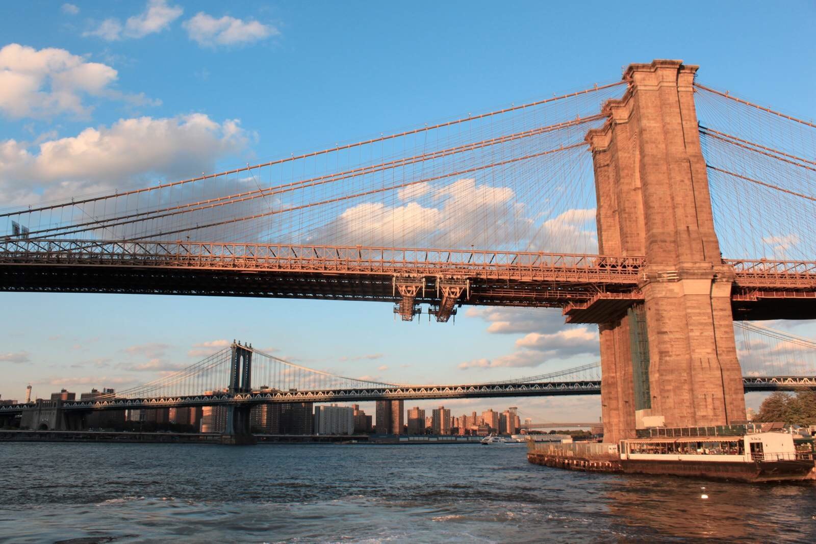 【携程攻略】纽约布鲁克林大桥景点,发现坐轮渡游纽约是个不赖的选择