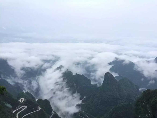 凤凰古城旅游攻略2022年 CggYr1b1_tSAGvyYAADBiCwvbyI863_R_671_10000_Q90.jpg?proc=autoorient