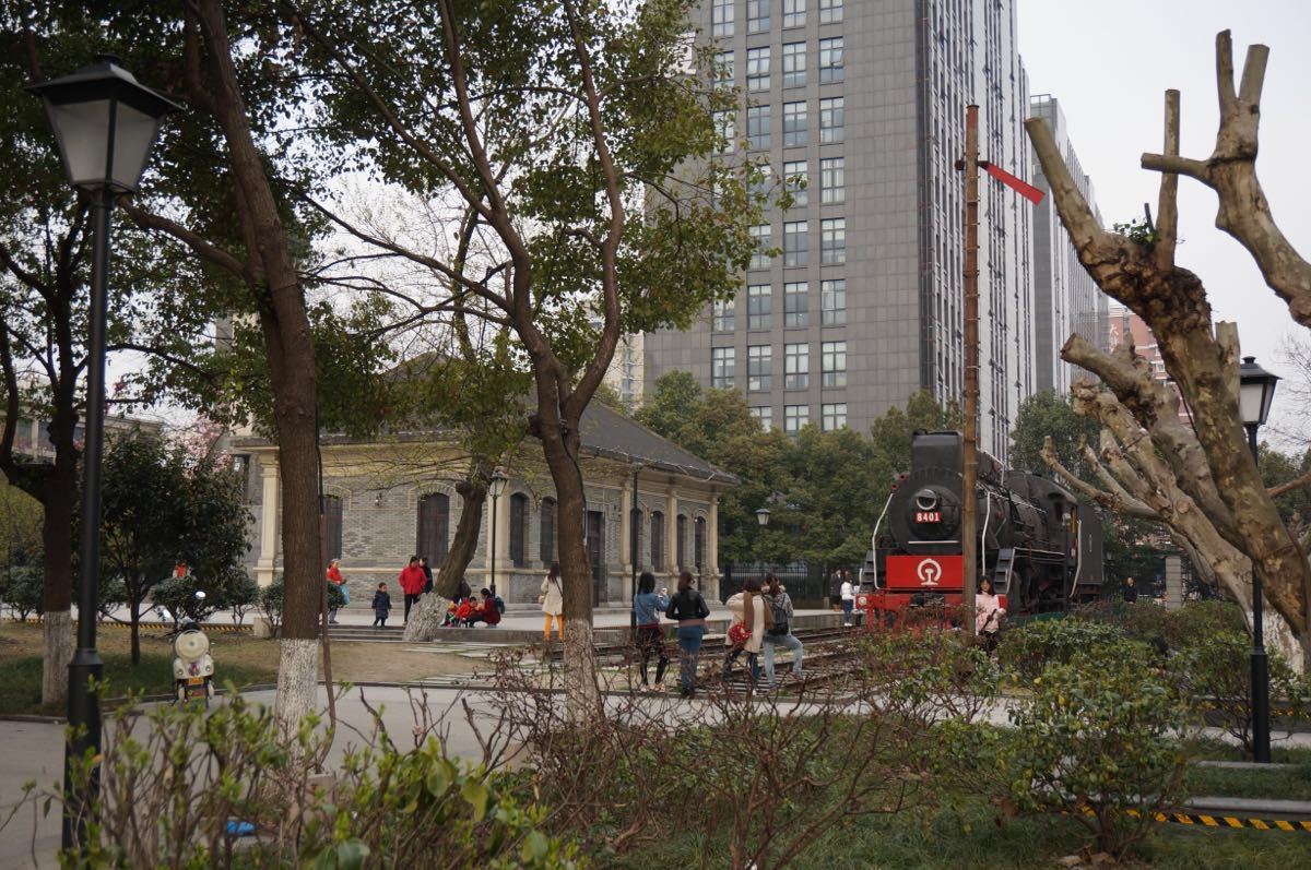 东莞彩色铁路轨道常平铁路主题公园 - 知乎