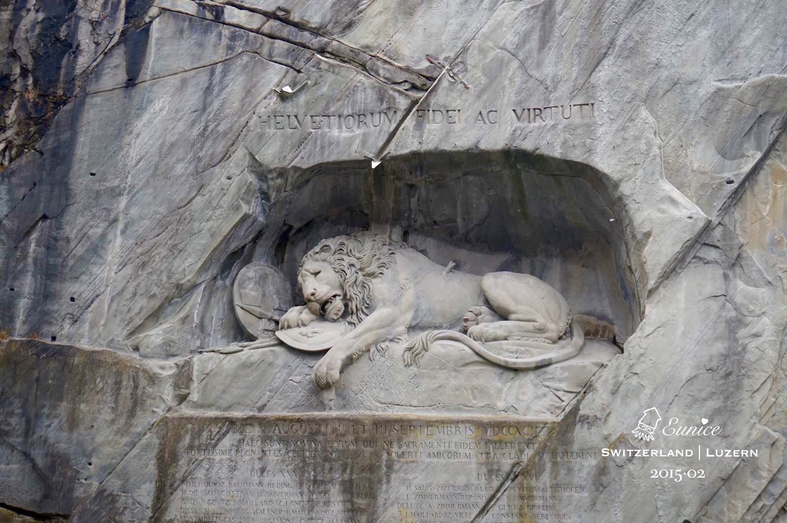 卢塞恩狮子纪念碑介绍图片