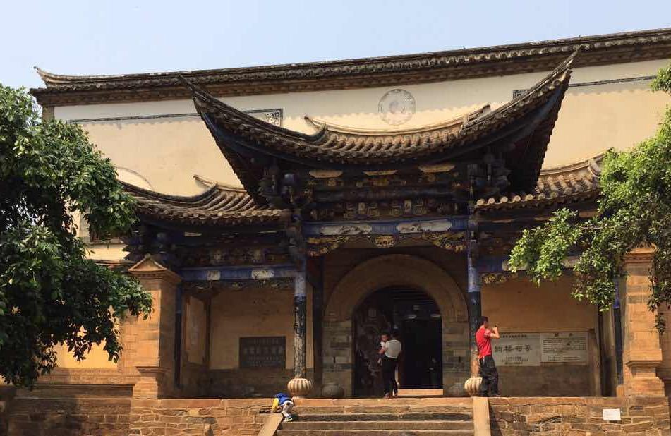【携程攻略】建水纳楼土司衙门景点,建水听紫云酒店的罗经理推荐,我们