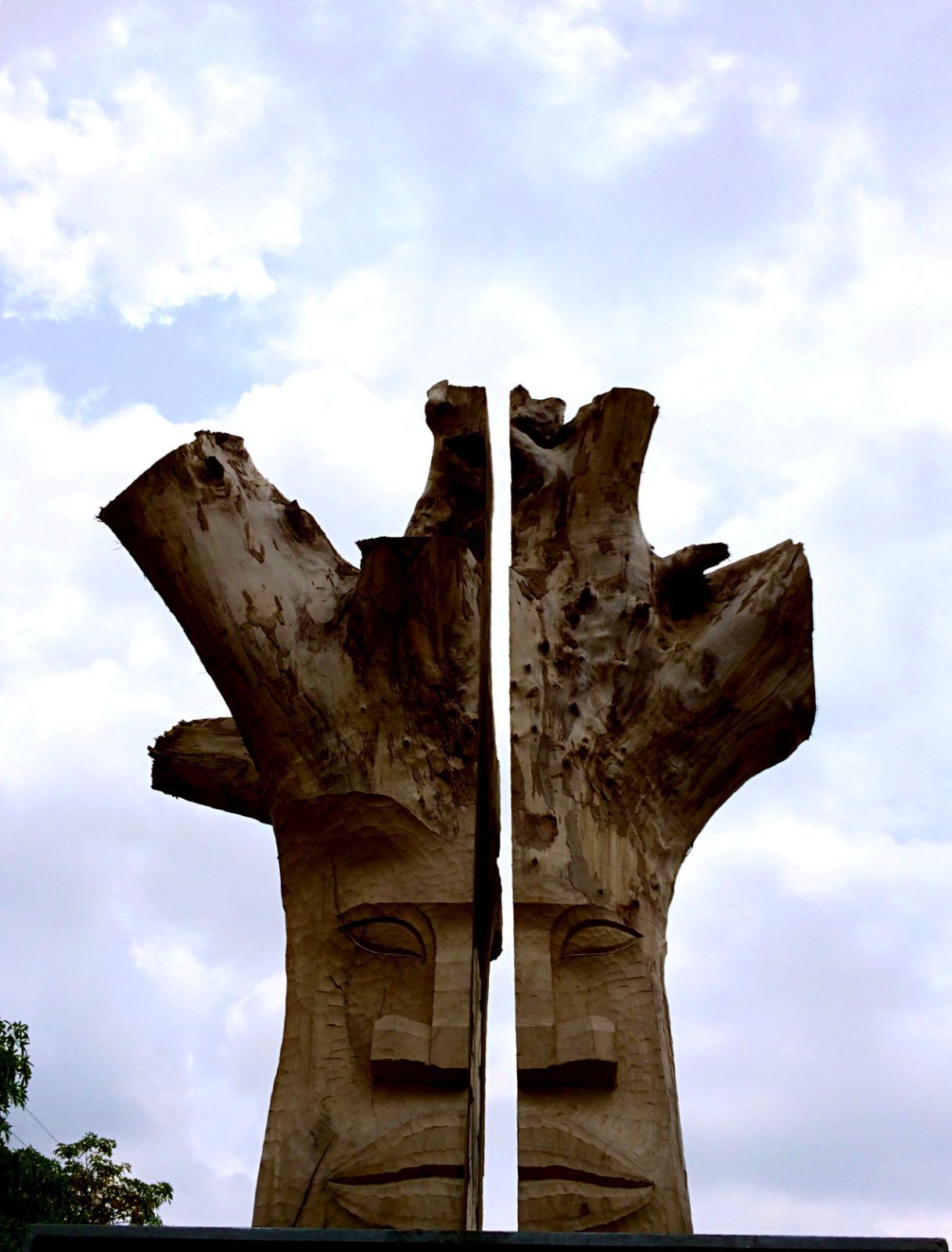 全天主堂出来后就直接奔往驳二艺术特区了,它位于大勇路南端尽头