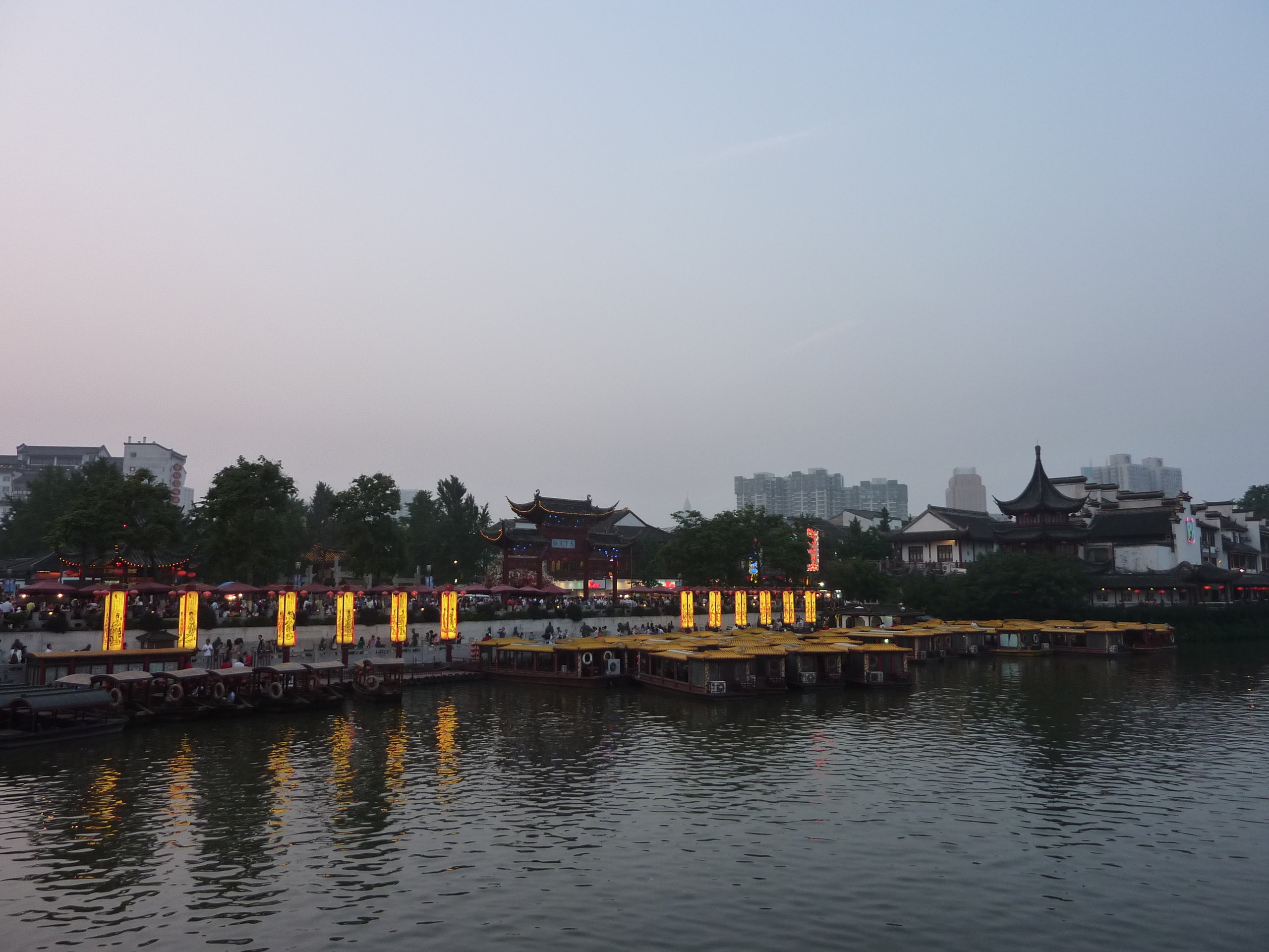 南京秦淮河画舫适合朋友出游旅游吗,秦淮河画舫朋友出游景点推荐/点评