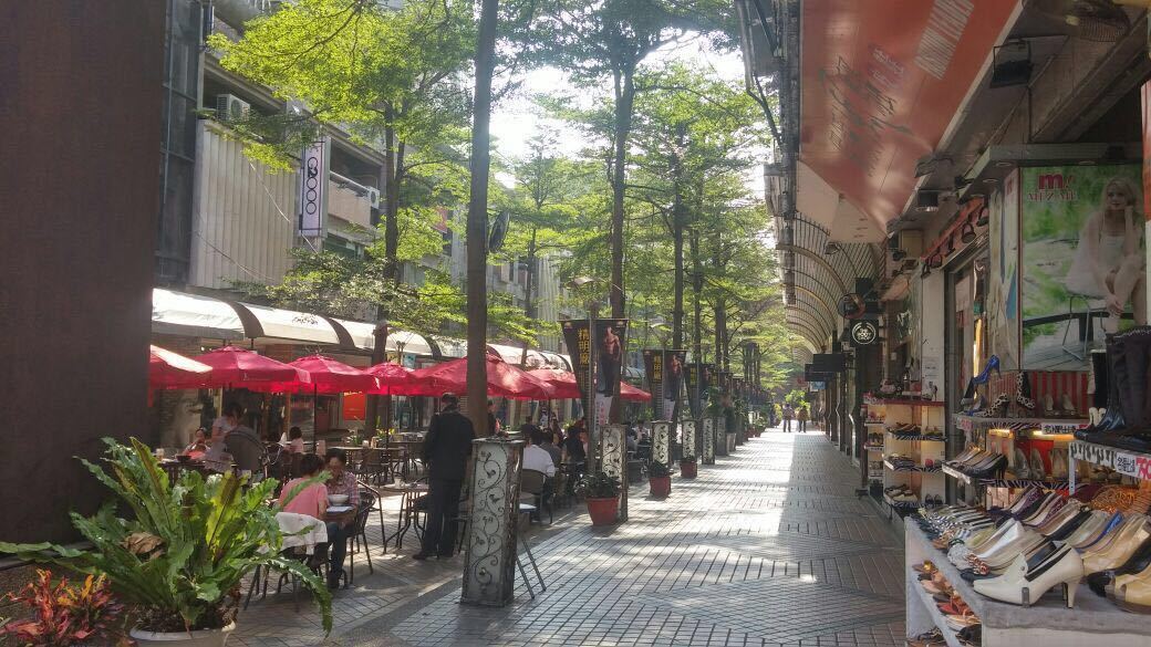 2019精明一街游玩攻略,很精致的一条街,欧陆风情的. 【去哪儿攻略】