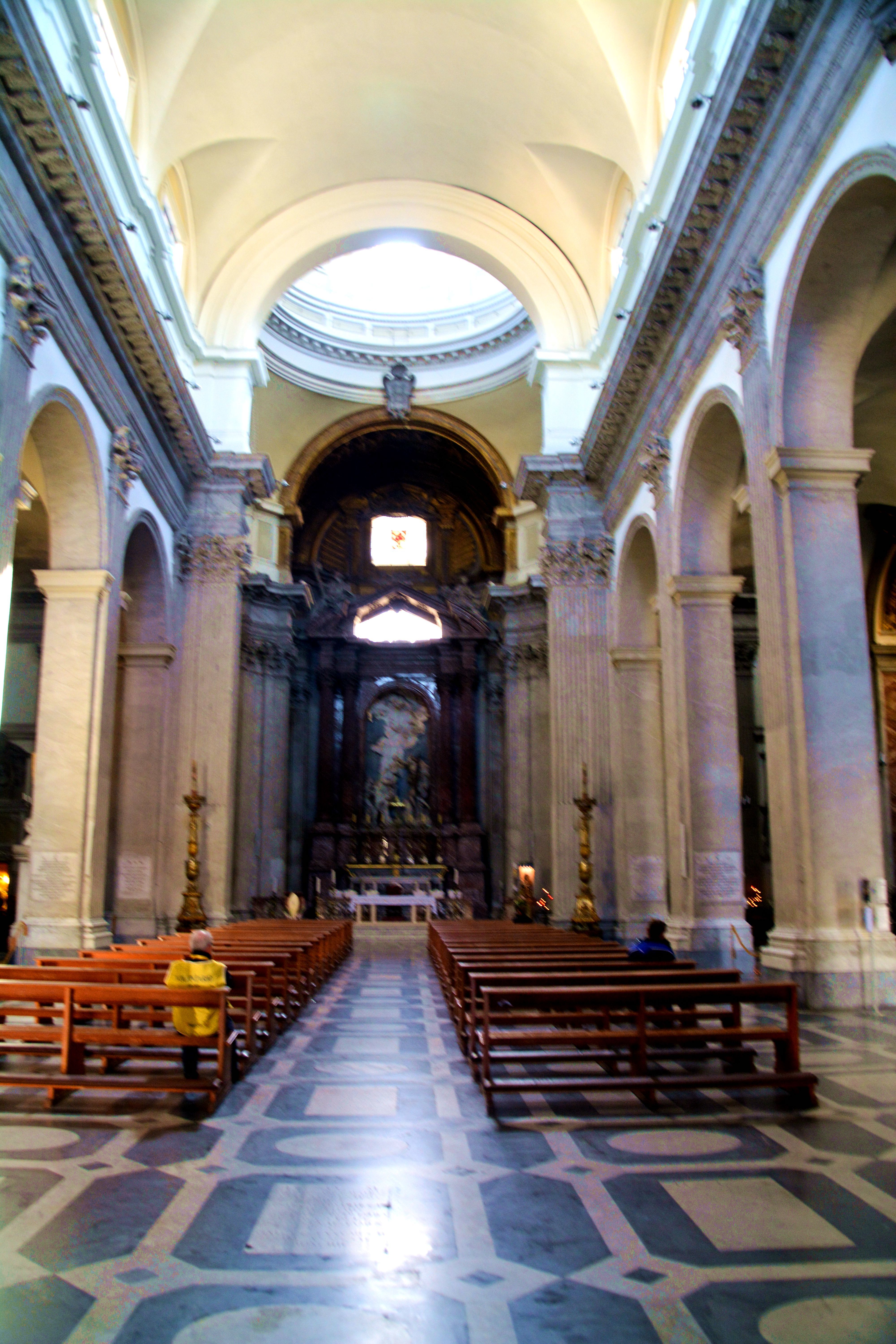 【携程攻略】罗马新教堂景点,这座新教堂,也叫:圣玛丽亚瓦利切拉大