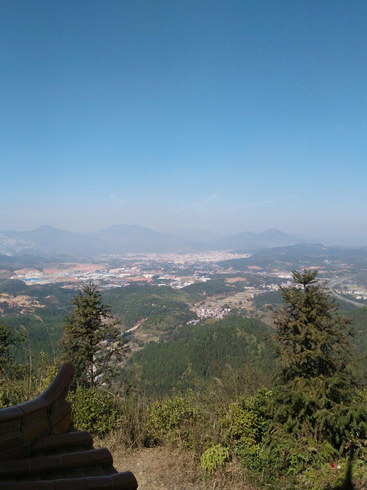 梅岭山