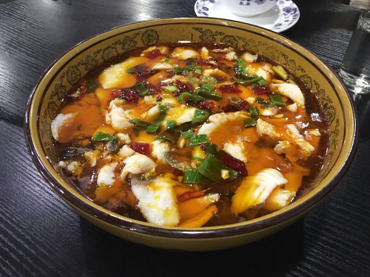 王良才酸菜魚蓮花路店