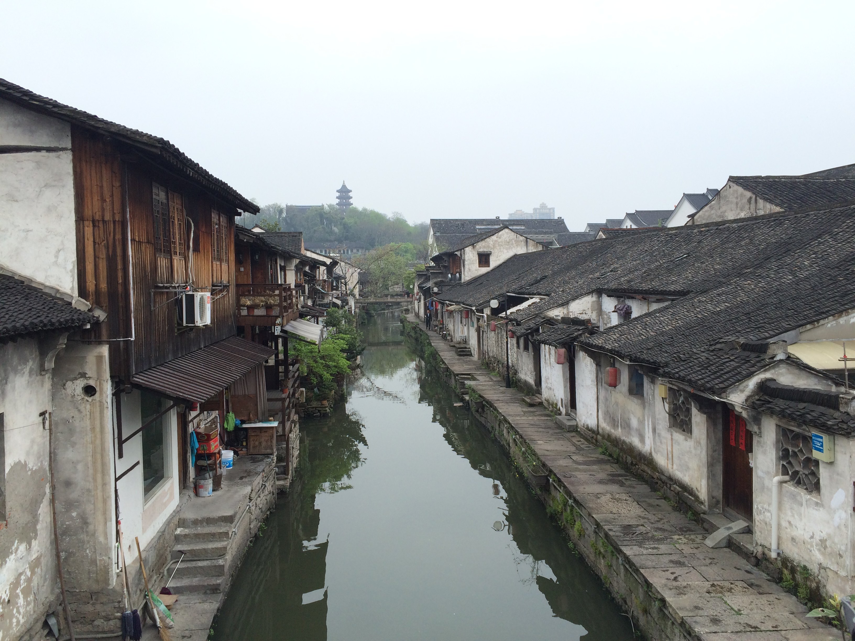 【携程攻略】绍兴书圣故里历史街区景点,刚走进小巷入口,就能看到