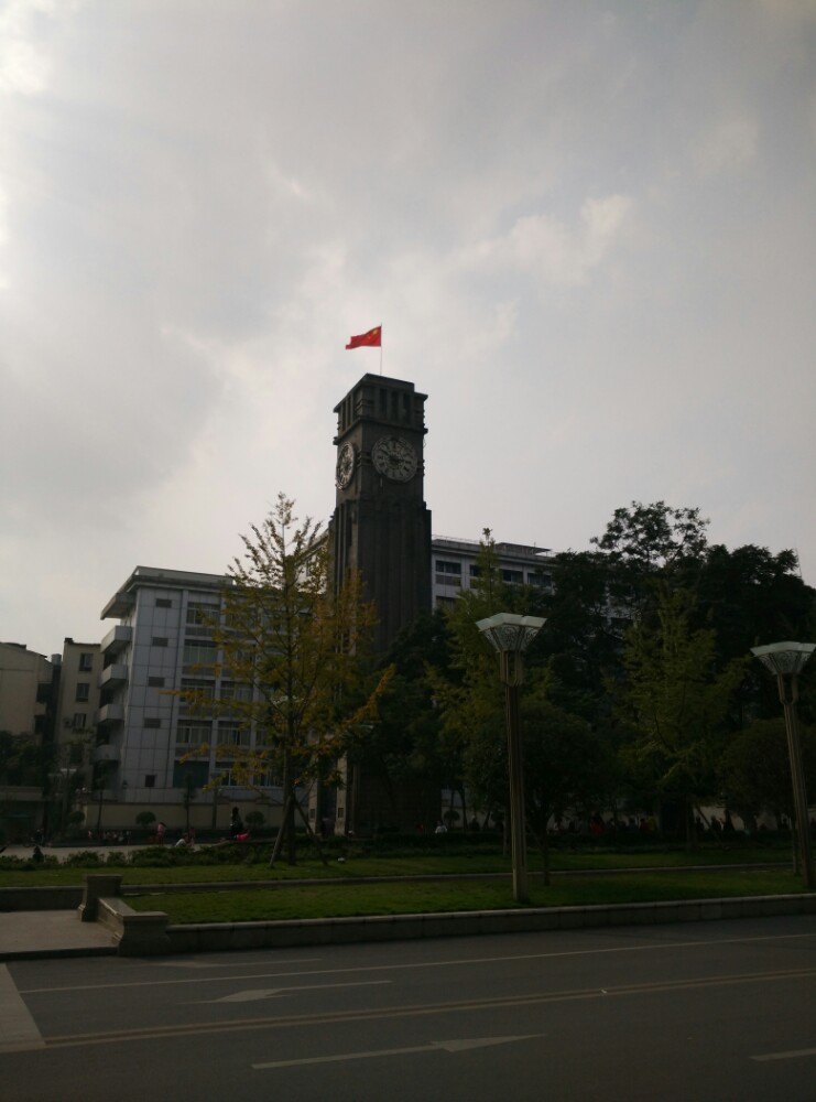 宜宾钟鼓楼攻略,宜宾钟鼓楼门票/游玩攻略/地址/图片/门票价格【携程