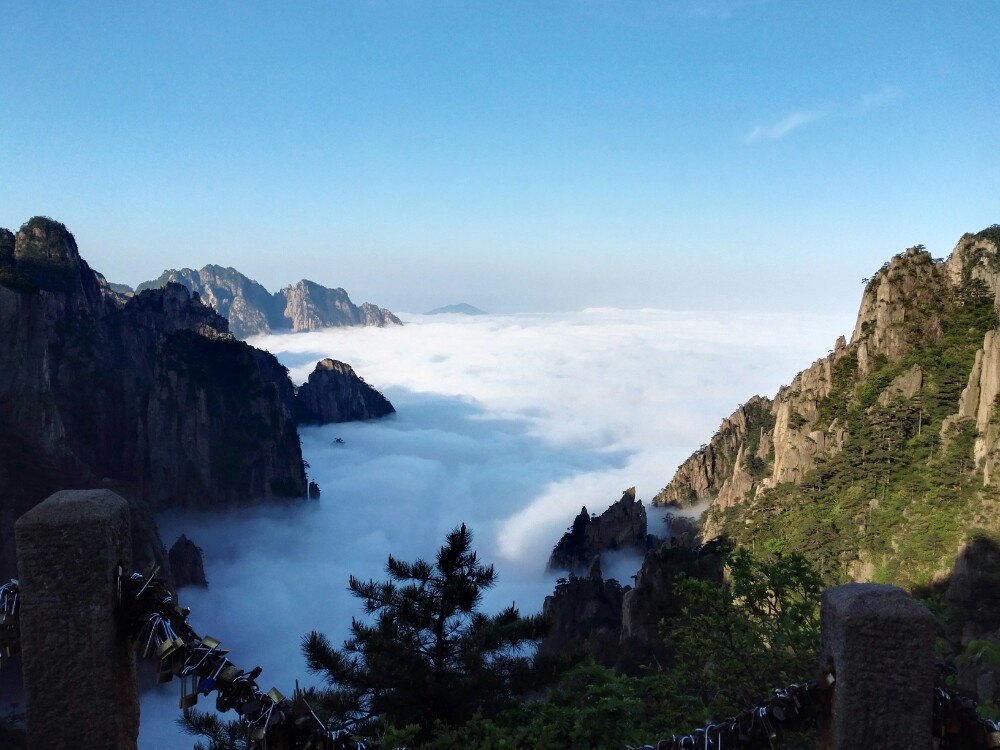 【携程攻略】安徽黄山风景区景点,这次黄山之行,挑选了好天气,欣赏到