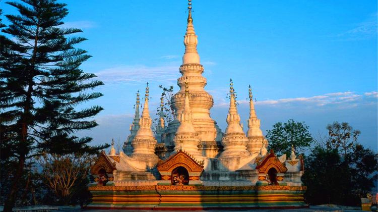 西双版纳曼飞龙白塔攻略-曼飞龙白塔门票价格多少钱-团购票价预定优惠